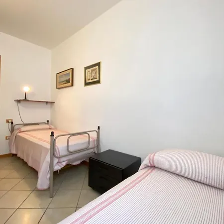Af 633 Monte Apartament Riccione